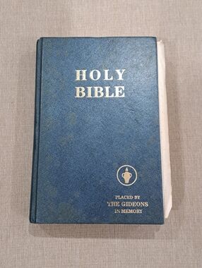 Gideons In Memory Holy Bible King James Version KJV Blue Hardcover 1978